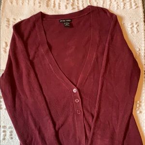 New York & Co burgundy sweater